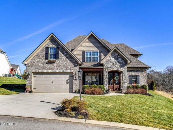 9208 Tropical Lane, Knoxville, TN 37922