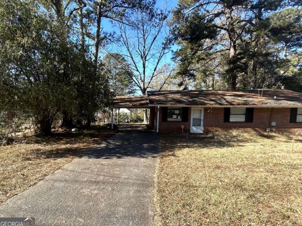 2181 Delowe Drive, East Point, GA 30344