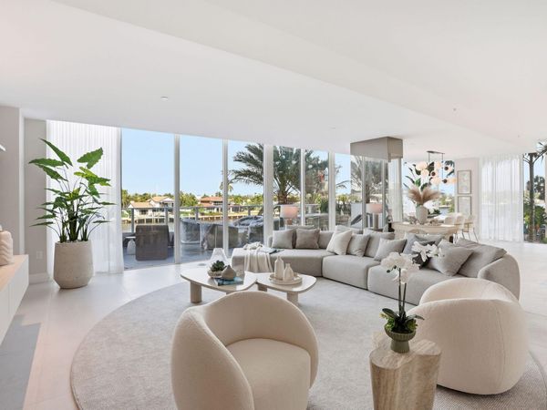 407 N Riverside Drive, Unit 205, Pompano Beach, FL 33062