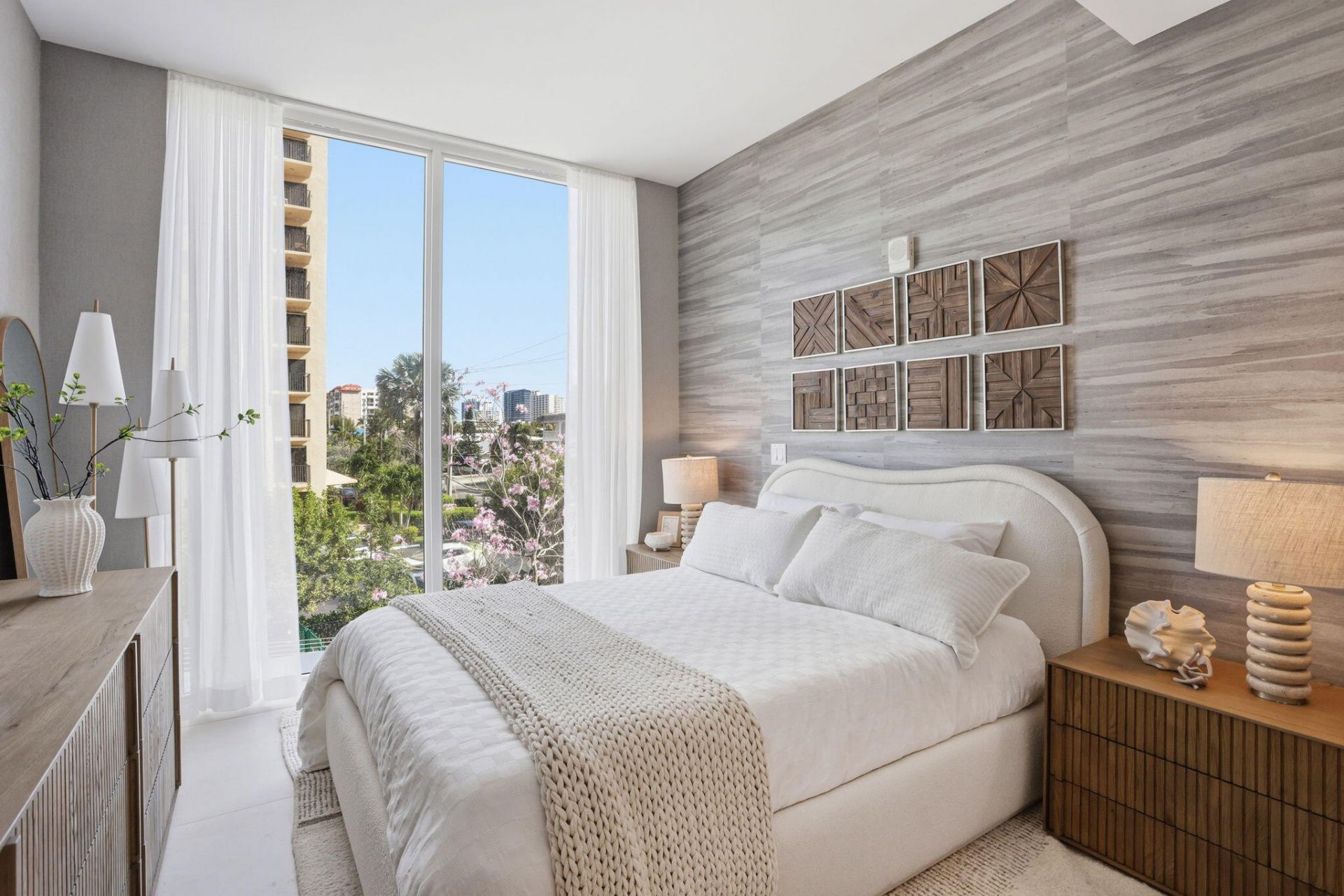 407 N Riverside Drive, Unit 205, Pompano Beach, FL 33062 Photo