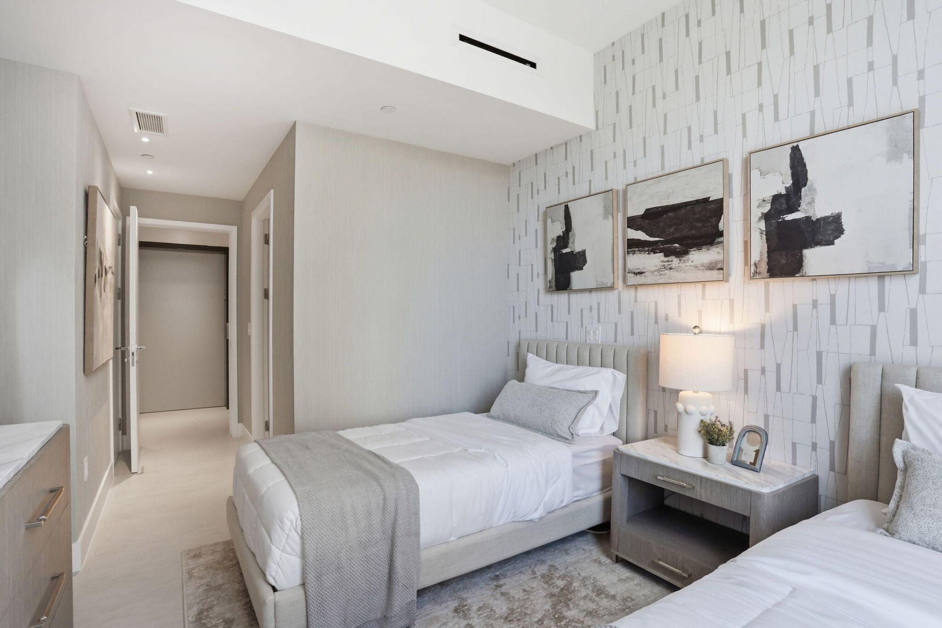 407 N Riverside Drive, Unit 205, Pompano Beach, FL 33062 Photo