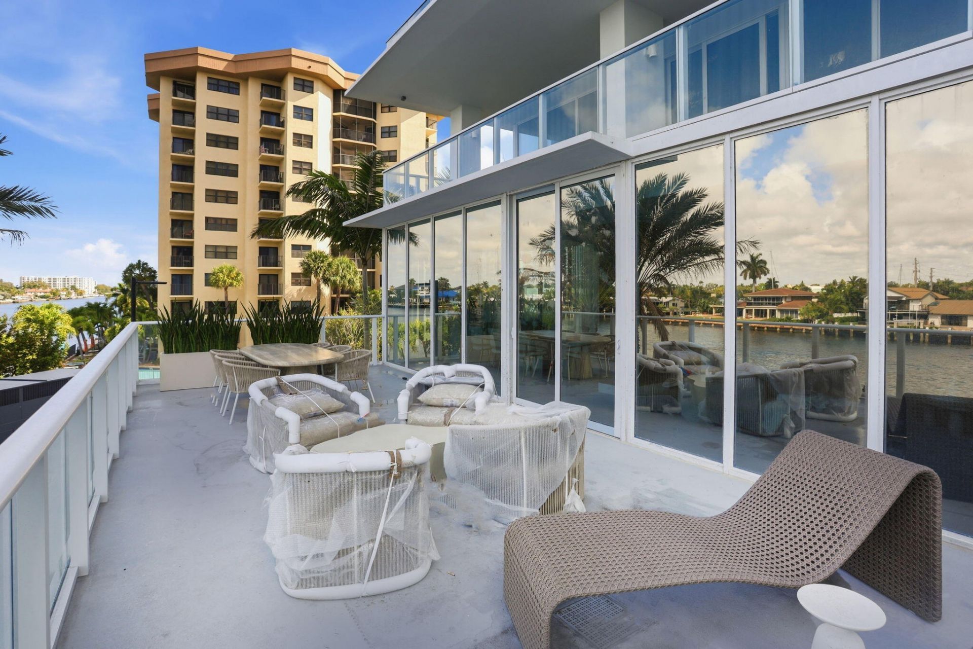 407 N Riverside Drive, Unit 205, Pompano Beach, FL 33062 Photo