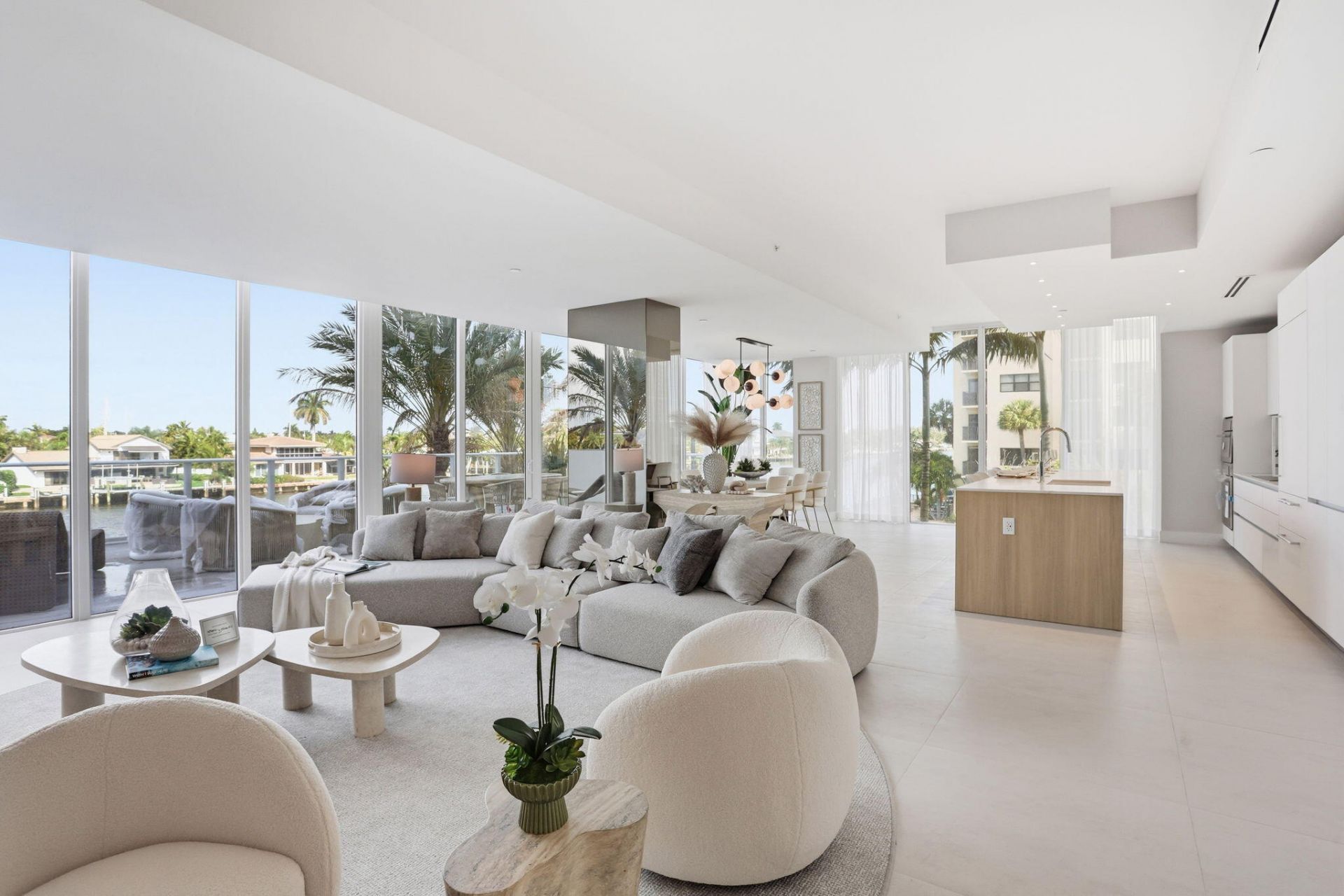 407 N Riverside Drive, Unit 205, Pompano Beach, FL 33062 Photo