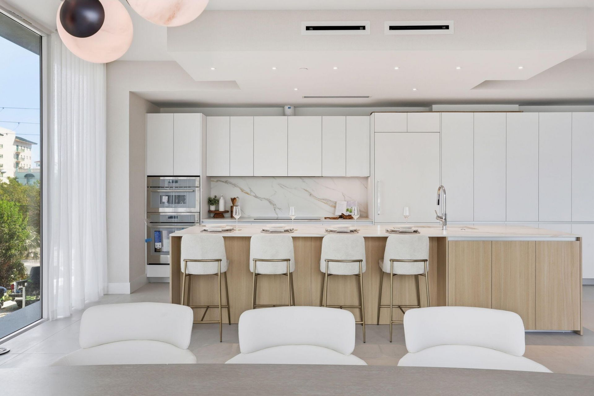 407 N Riverside Drive, Unit 205, Pompano Beach, FL 33062 Photo