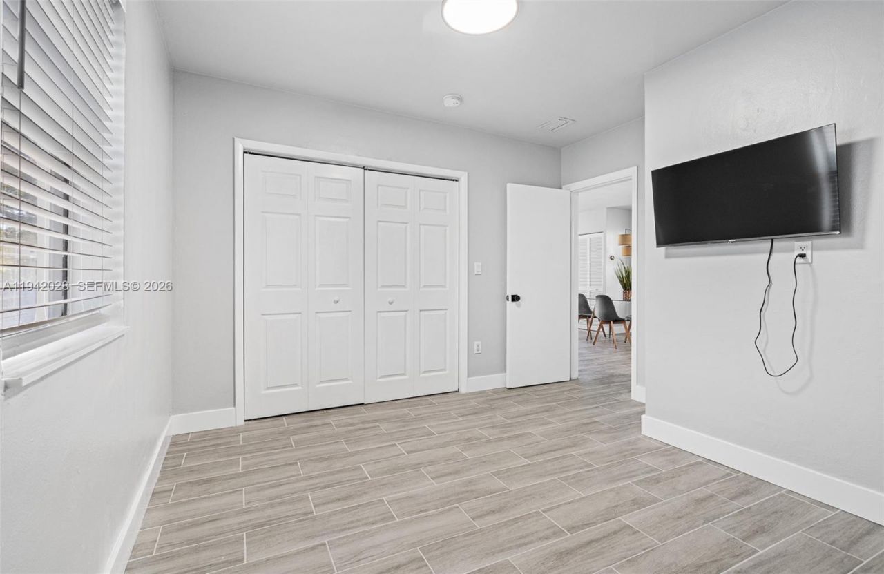 5647 Lincoln St #1-2, Hollywood, FL 33021 Photo