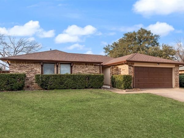 1320 Colony Court, Flower Mound, TX 75028