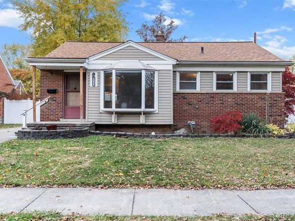 2115 E Hudson Avenue, Royal Oak, MI 48067