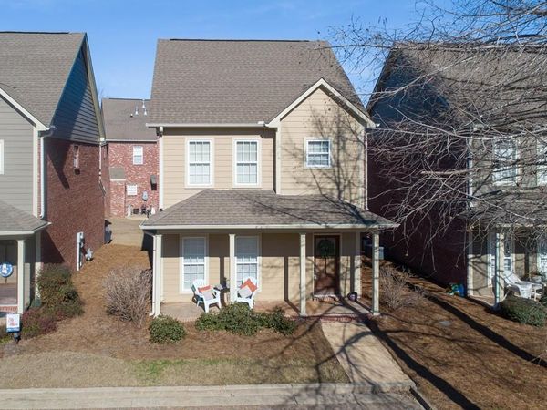 213 Pr 3049, Oxford, MS 38655