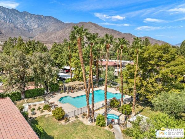 575 N Villa Court, Unit 204, Palm Springs, CA 92262