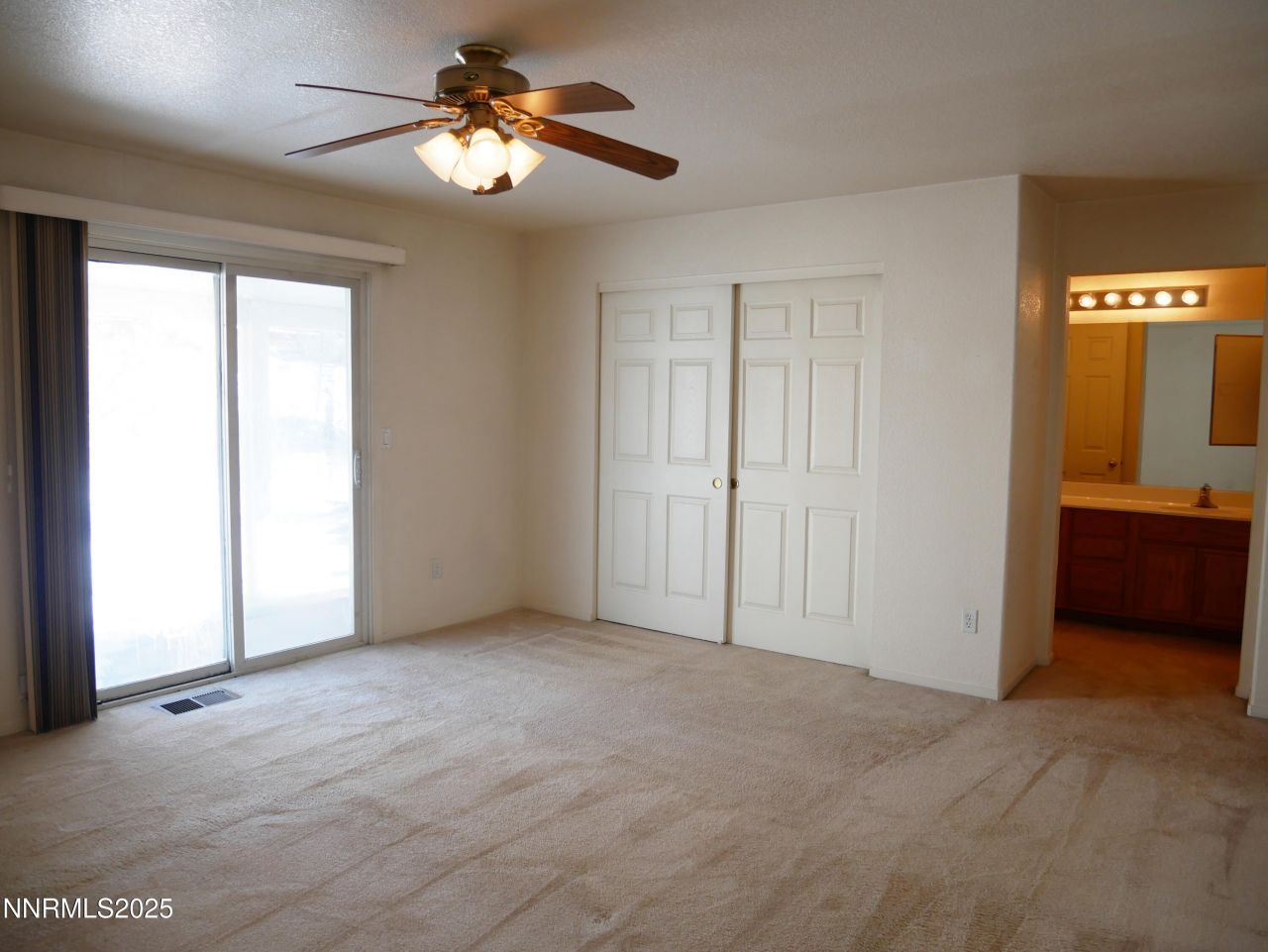 17320 Magnetite Drive, Reno, NV 89508 Photo