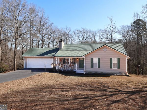 111 Fox Run Court, Mcdonough, GA 30253