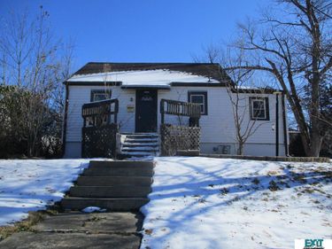 1302 G Street, Fairbury, NE 68352