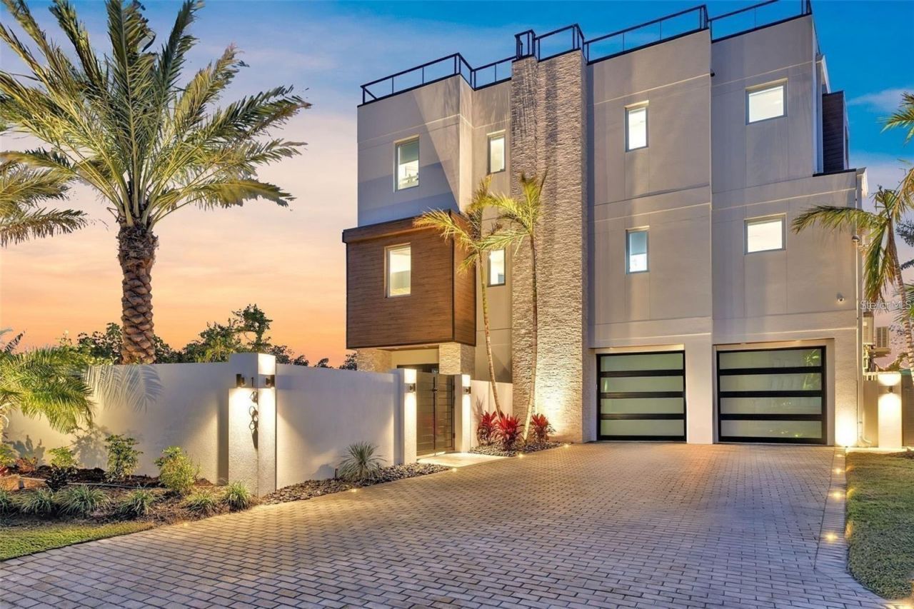 1406 Tangier Way, Sarasota, FL 34239 Main Photo