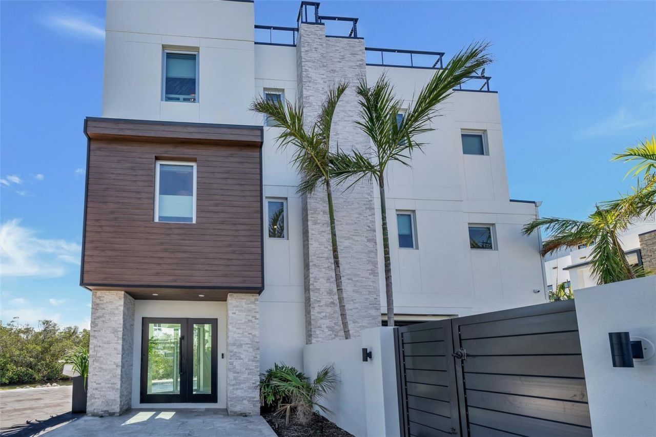 1406 Tangier Way, Sarasota, FL 34239 Photo