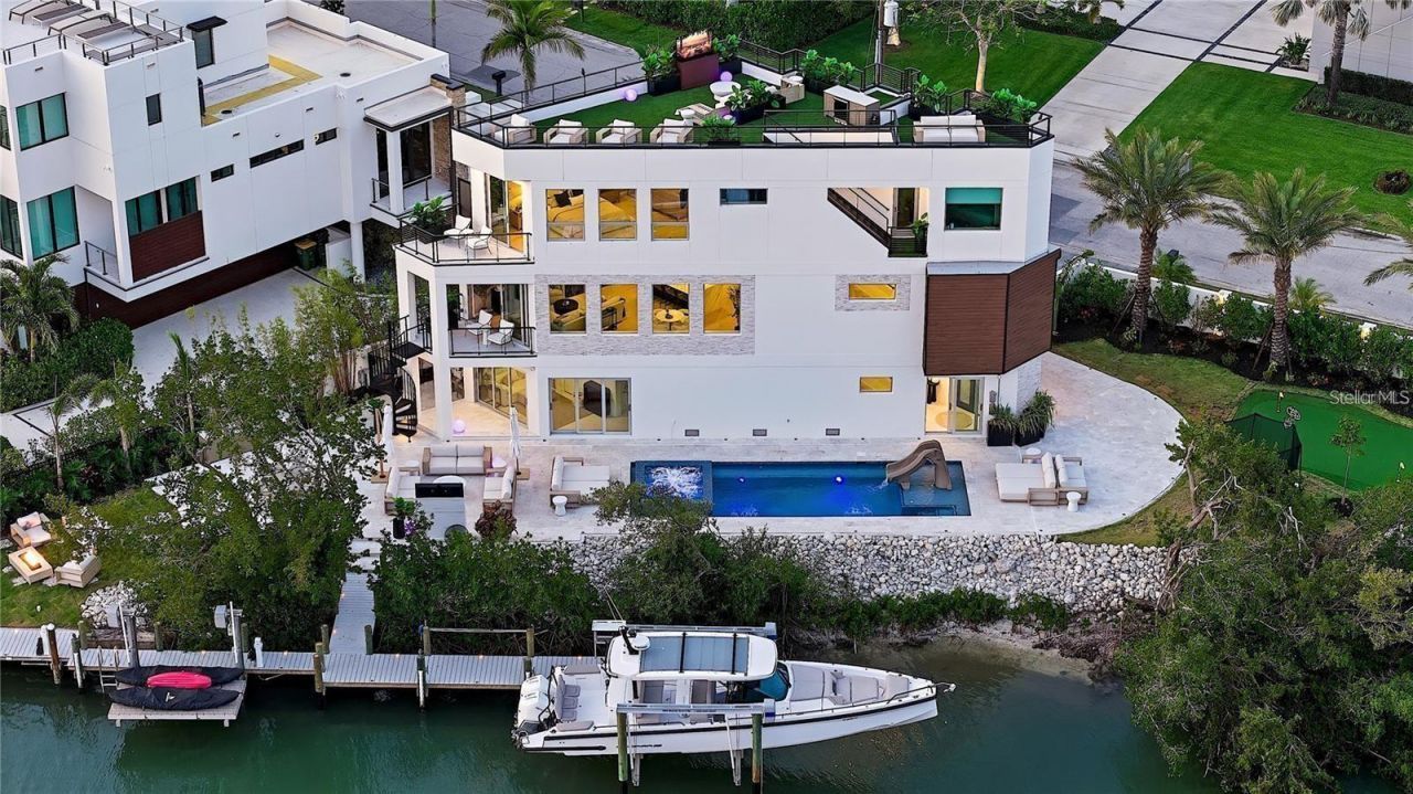 1406 Tangier Way, Sarasota, FL 34239 Photo