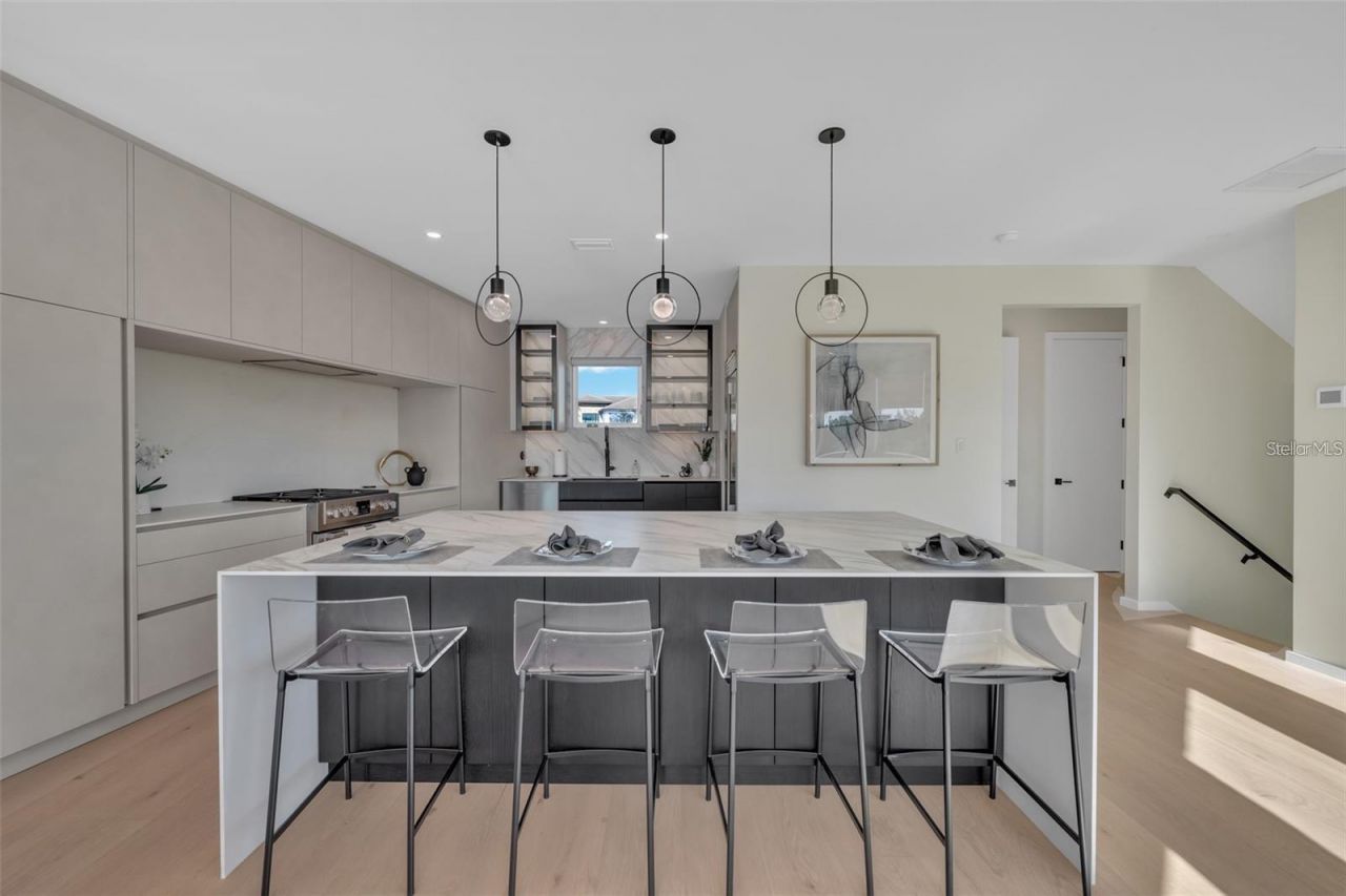 1406 Tangier Way, Sarasota, FL 34239 Photo