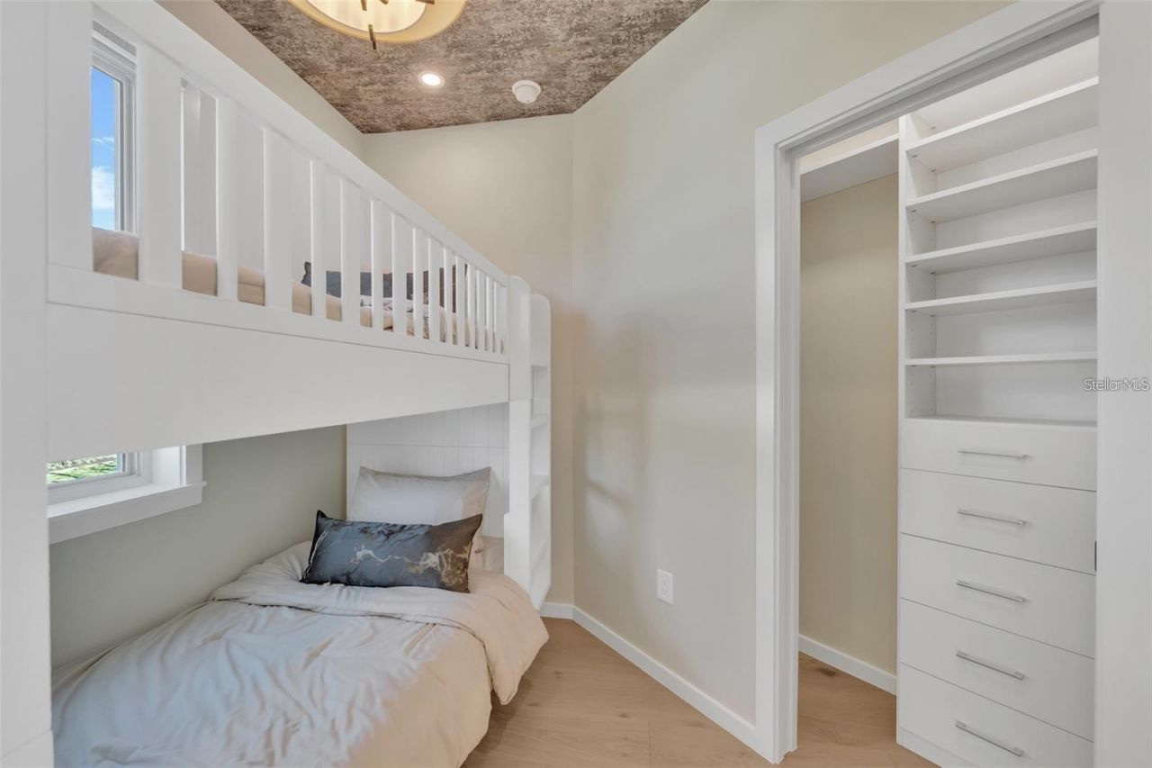 1406 Tangier Way, Sarasota, FL 34239 Photo