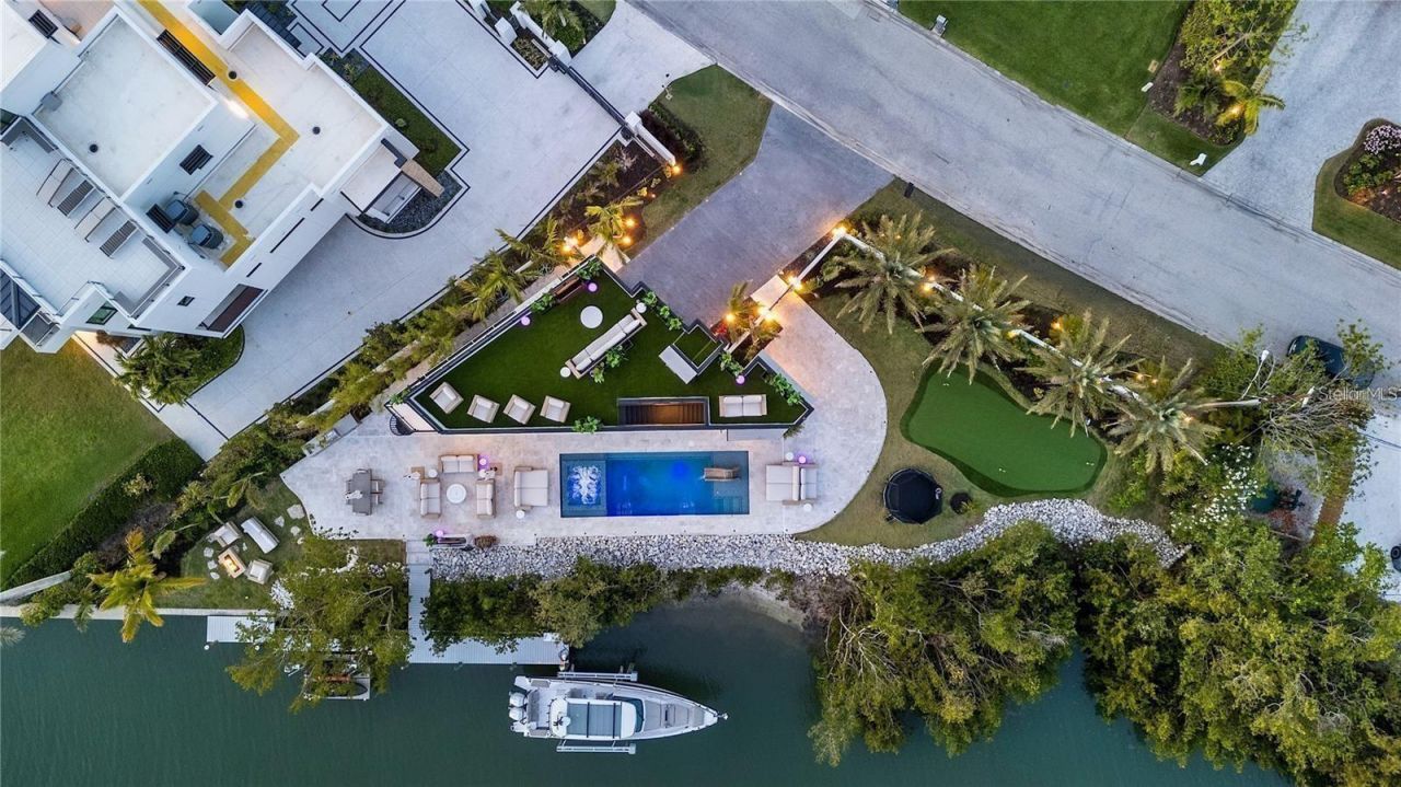 1406 Tangier Way, Sarasota, FL 34239 Photo