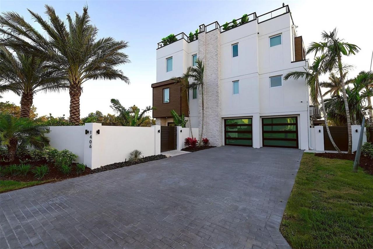 1406 Tangier Way, Sarasota, FL 34239 Photo