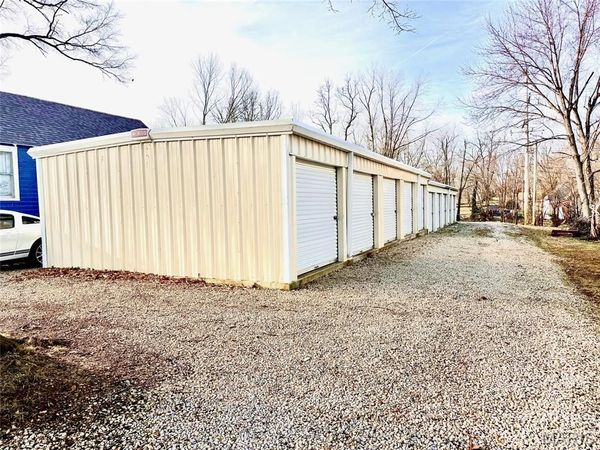 1007 Pine Street, Bismarck, MO 63624