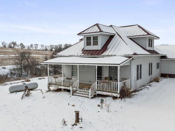 E8527 Nelson ROAD, Readstown, WI 54652