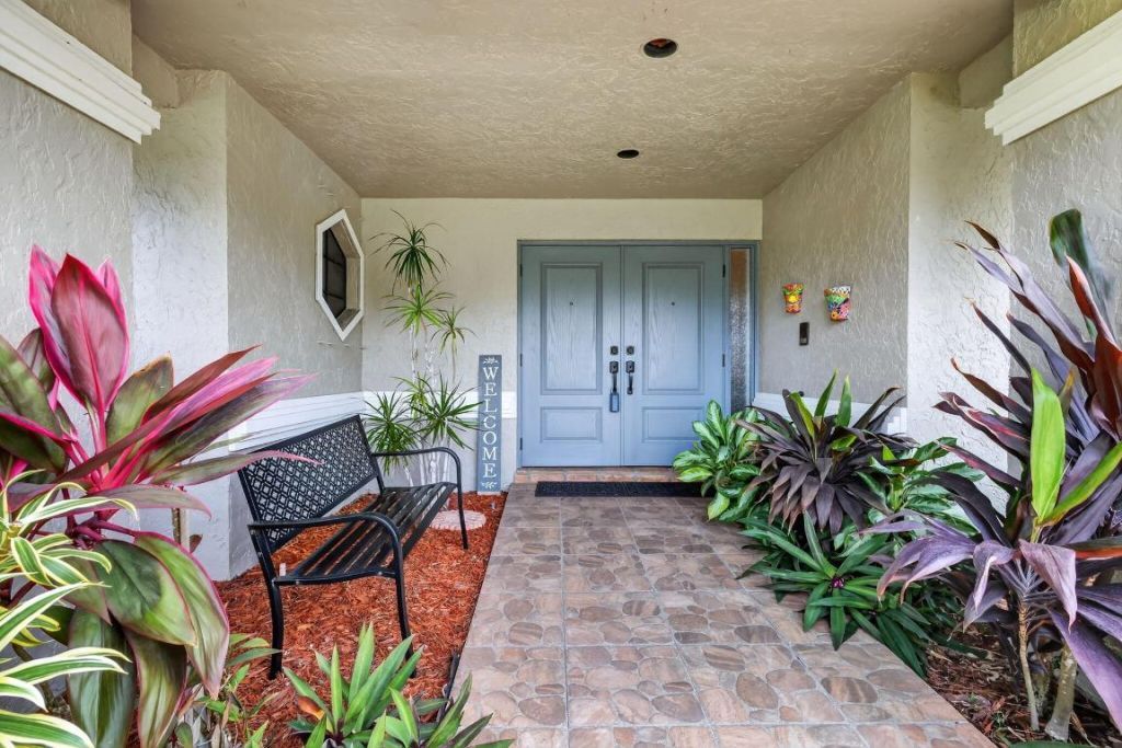 560 Juniper Place, Wellington, FL 33414 Photo