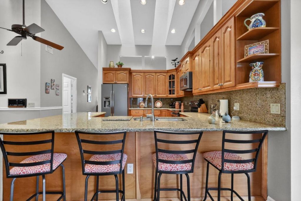 560 Juniper Place, Wellington, FL 33414 Photo