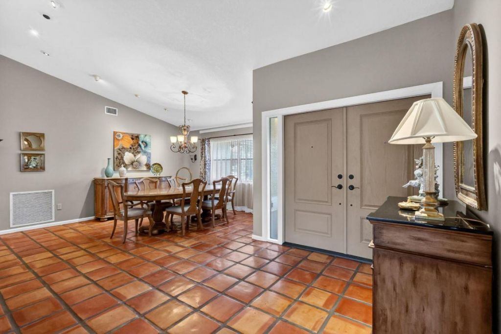 560 Juniper Place, Wellington, FL 33414 Photo