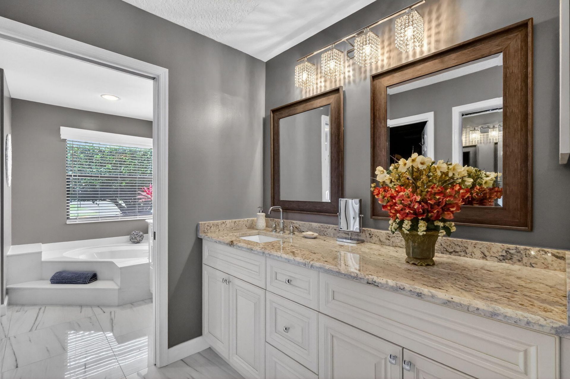 560 Juniper Place, Wellington, FL 33414 Photo