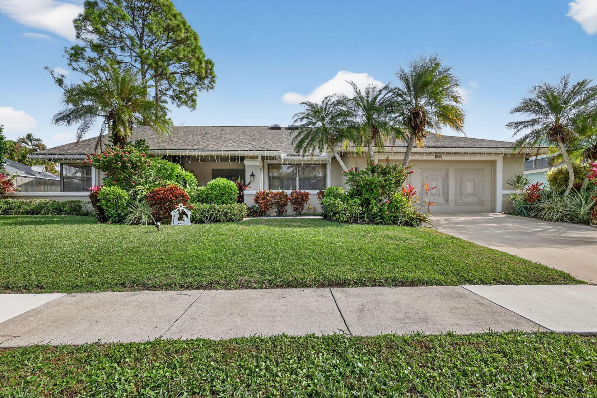 560 Juniper Place, Wellington, FL 33414 Photo