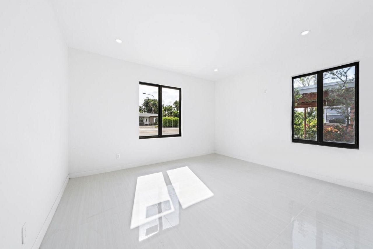 1339 NE 15th Avenue, Fort Lauderdale, FL 33304 Photo