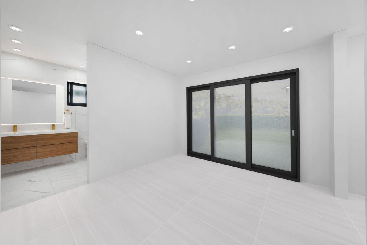 1339 NE 15th Avenue, Fort Lauderdale, FL 33304 Photo