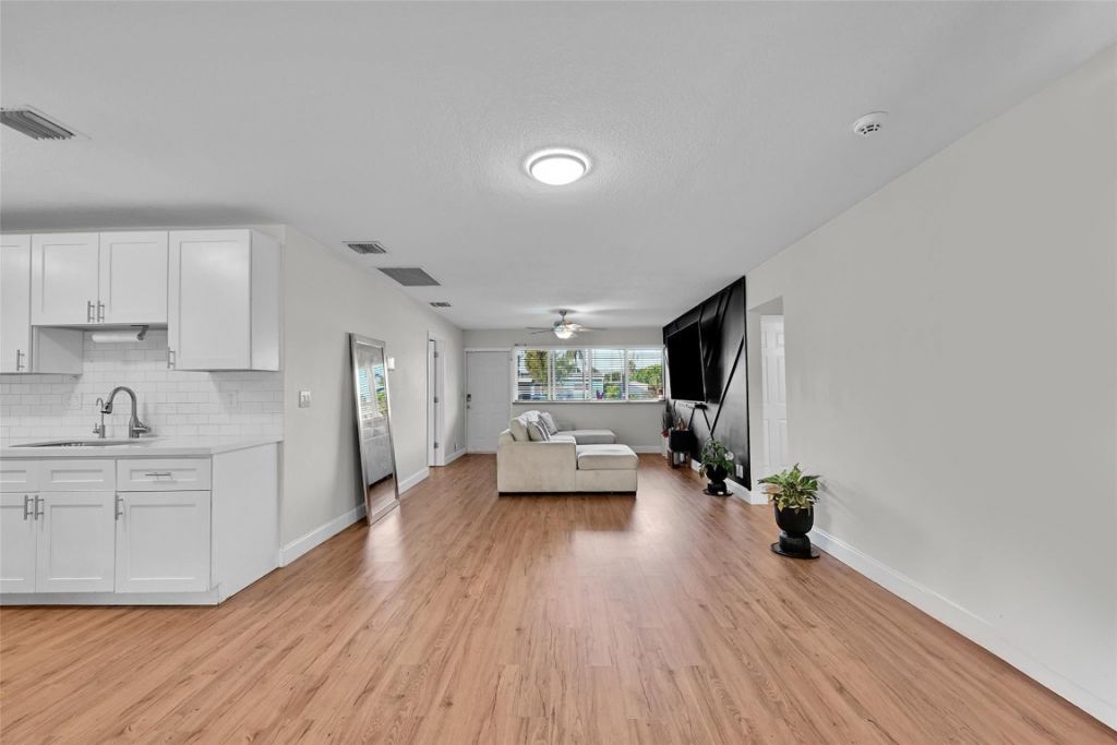 5708 NW 24th Street, Margate, FL 33063 Photo