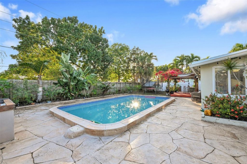 5708 NW 24th Street, Margate, FL 33063 Photo