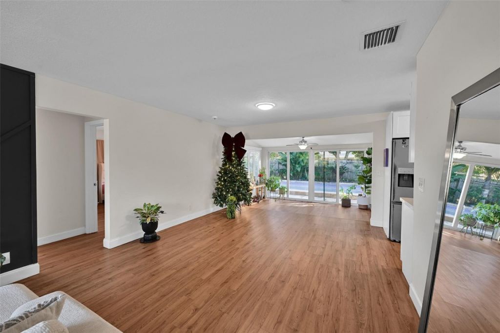 5708 NW 24th Street, Margate, FL 33063 Photo