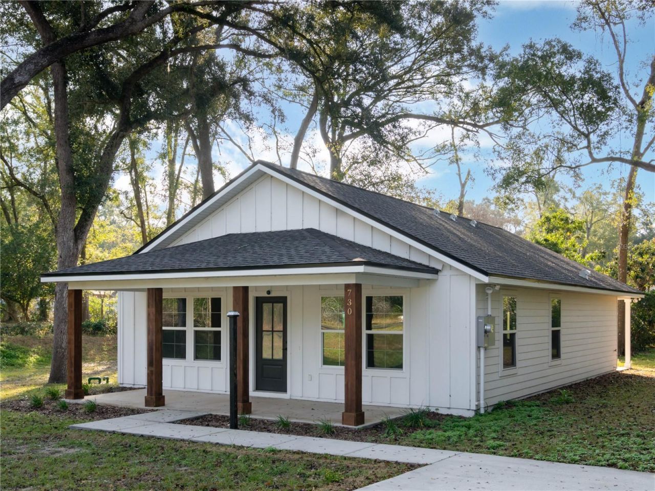 730 SW 2nd Avenue, Trenton, FL 32693 Main Photo