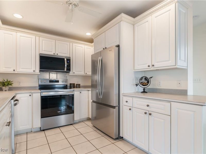 259 Oak Drive NW, North Canton, OH 44720 Photo 11