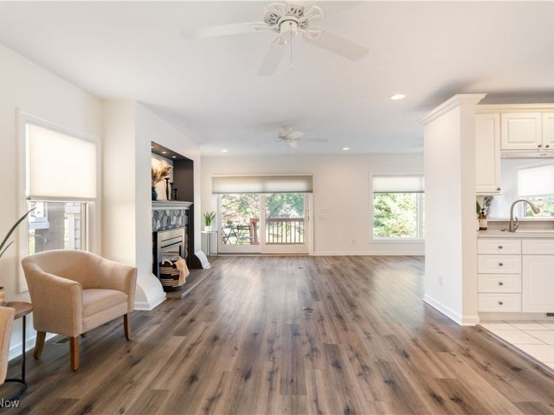 259 Oak Drive NW, North Canton, OH 44720 Photo 9