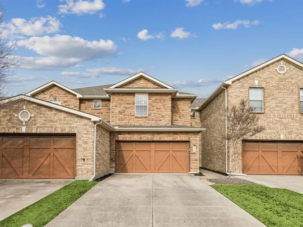 5965 Lost Valley Drive, The Colony, TX 75056