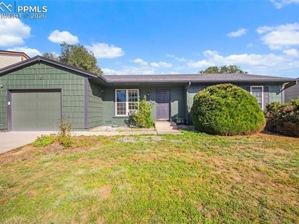 2655 E Prescott Circle, Colorado Springs, CO 80916