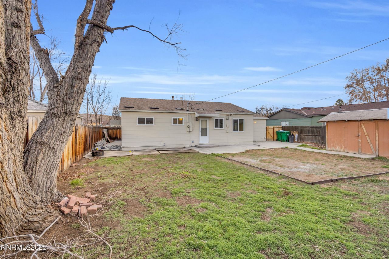 705 York Way, Sparks, NV 89431 Photo