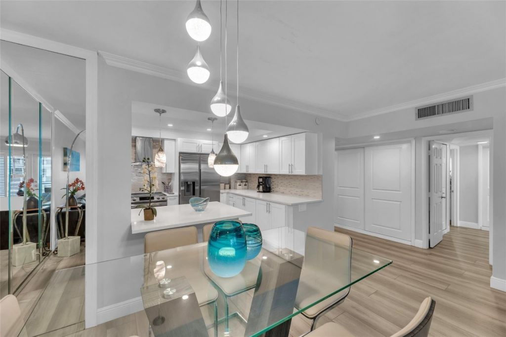 3750 Galt Ocean Drive, Unit 704, Fort Lauderdale, FL 33308 Photo