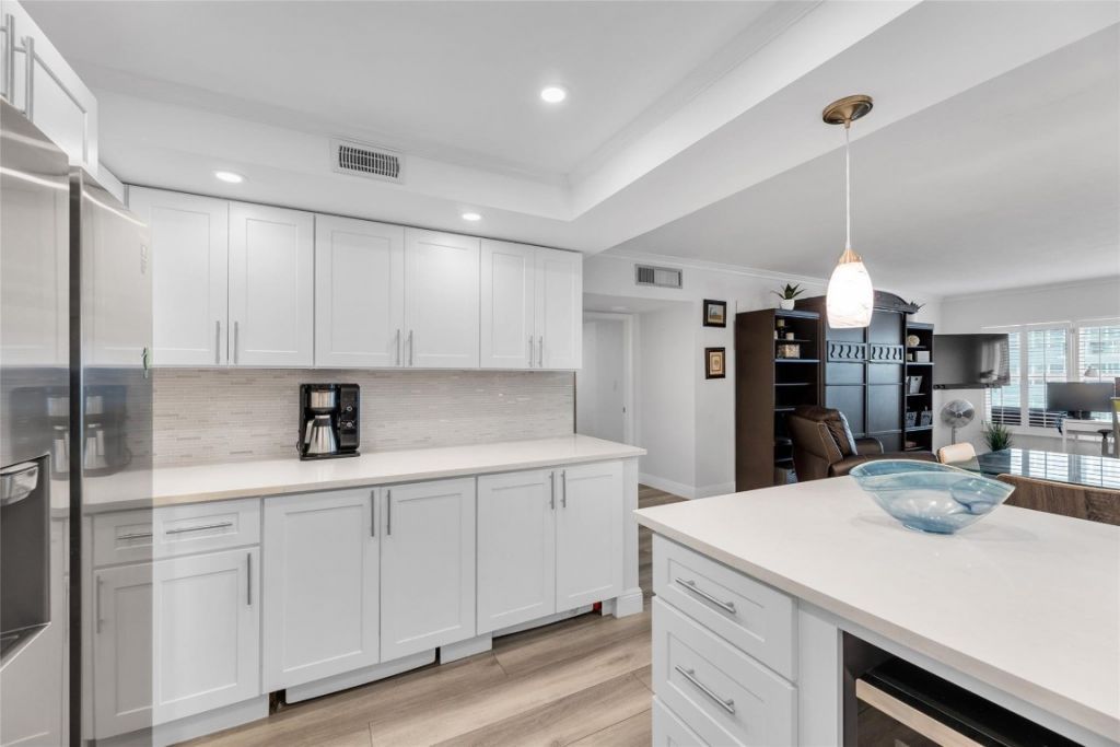 3750 Galt Ocean Drive, Unit 704, Fort Lauderdale, FL 33308 Photo