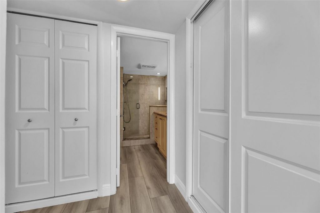 3750 Galt Ocean Drive, Unit 704, Fort Lauderdale, FL 33308 Photo