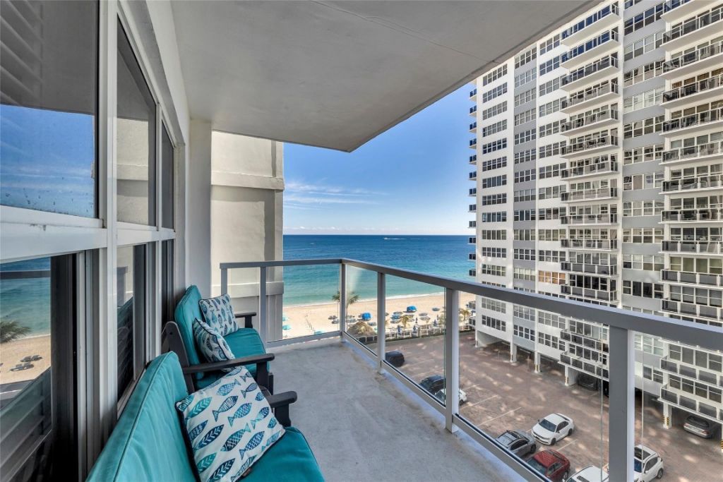 3750 Galt Ocean Drive, Unit 704, Fort Lauderdale, FL 33308 Photo