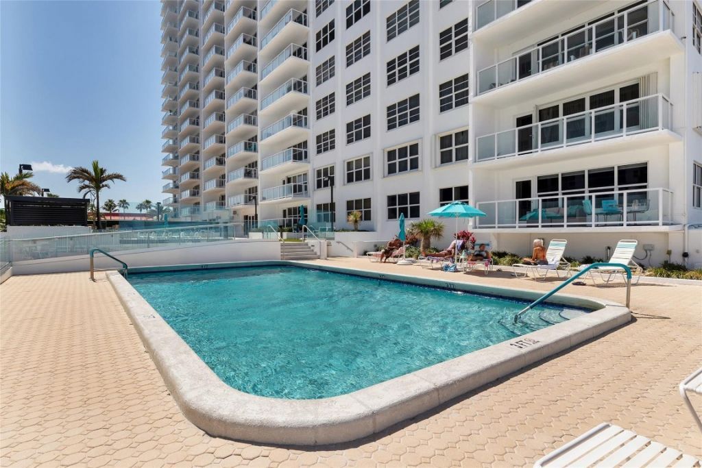 3750 Galt Ocean Drive, Unit 704, Fort Lauderdale, FL 33308 Photo