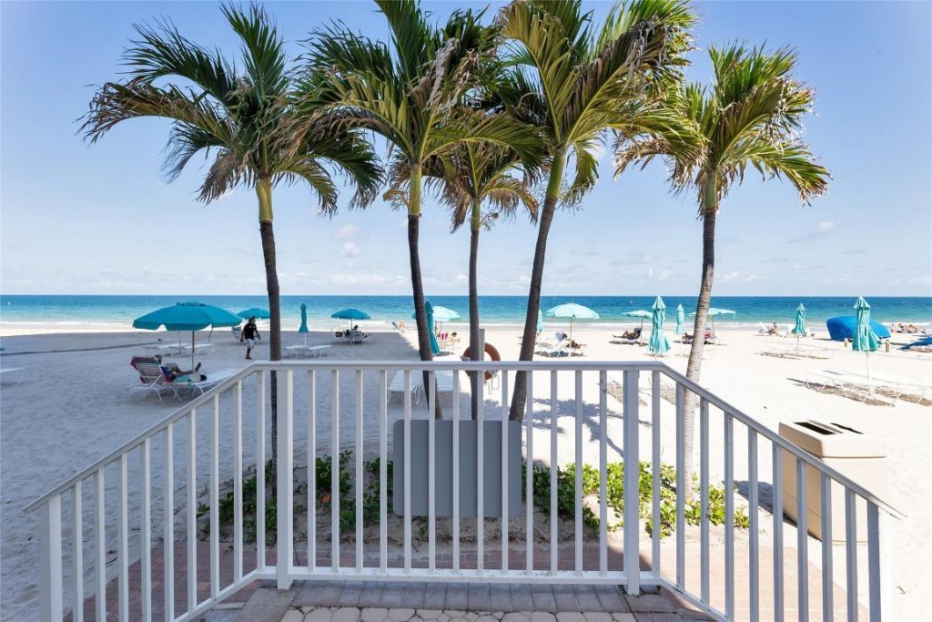 3750 Galt Ocean Drive, Unit 704, Fort Lauderdale, FL 33308 Photo