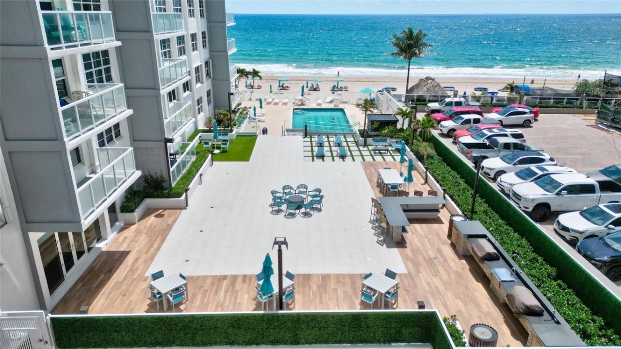 3750 Galt Ocean Drive, Unit 704, Fort Lauderdale, FL 33308 Photo