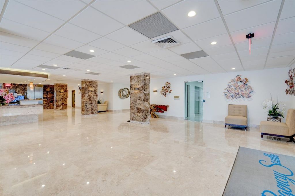 3750 Galt Ocean Drive, Unit 704, Fort Lauderdale, FL 33308 Photo
