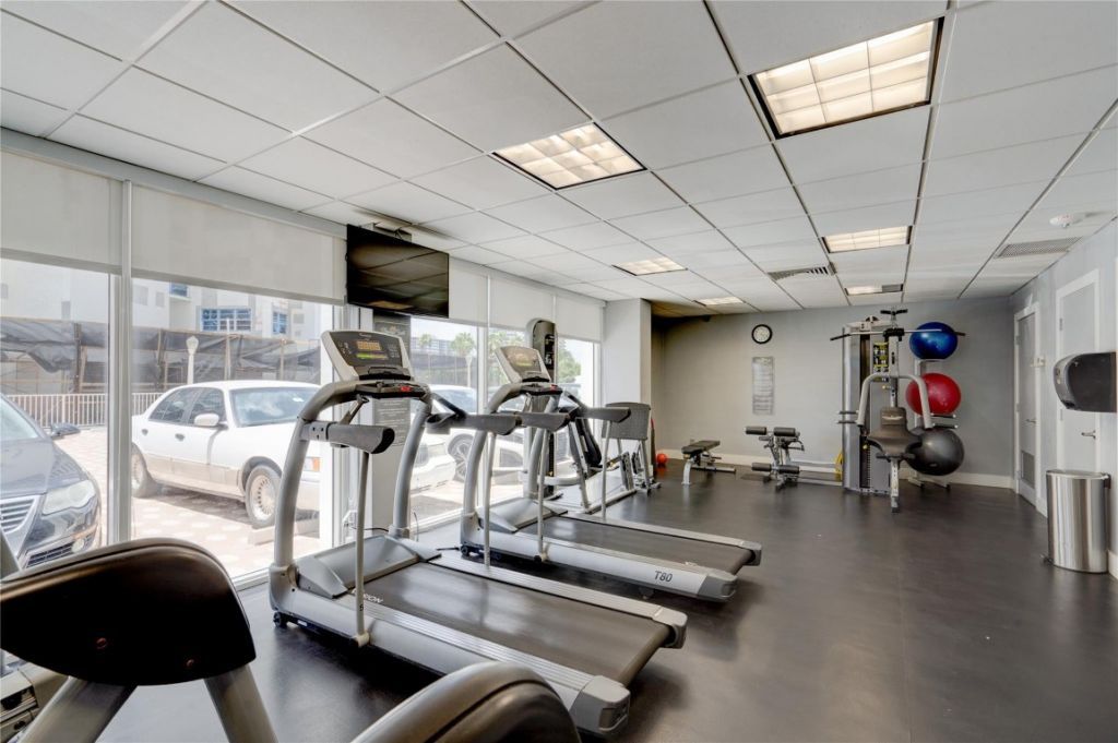 3750 Galt Ocean Drive, Unit 704, Fort Lauderdale, FL 33308 Photo